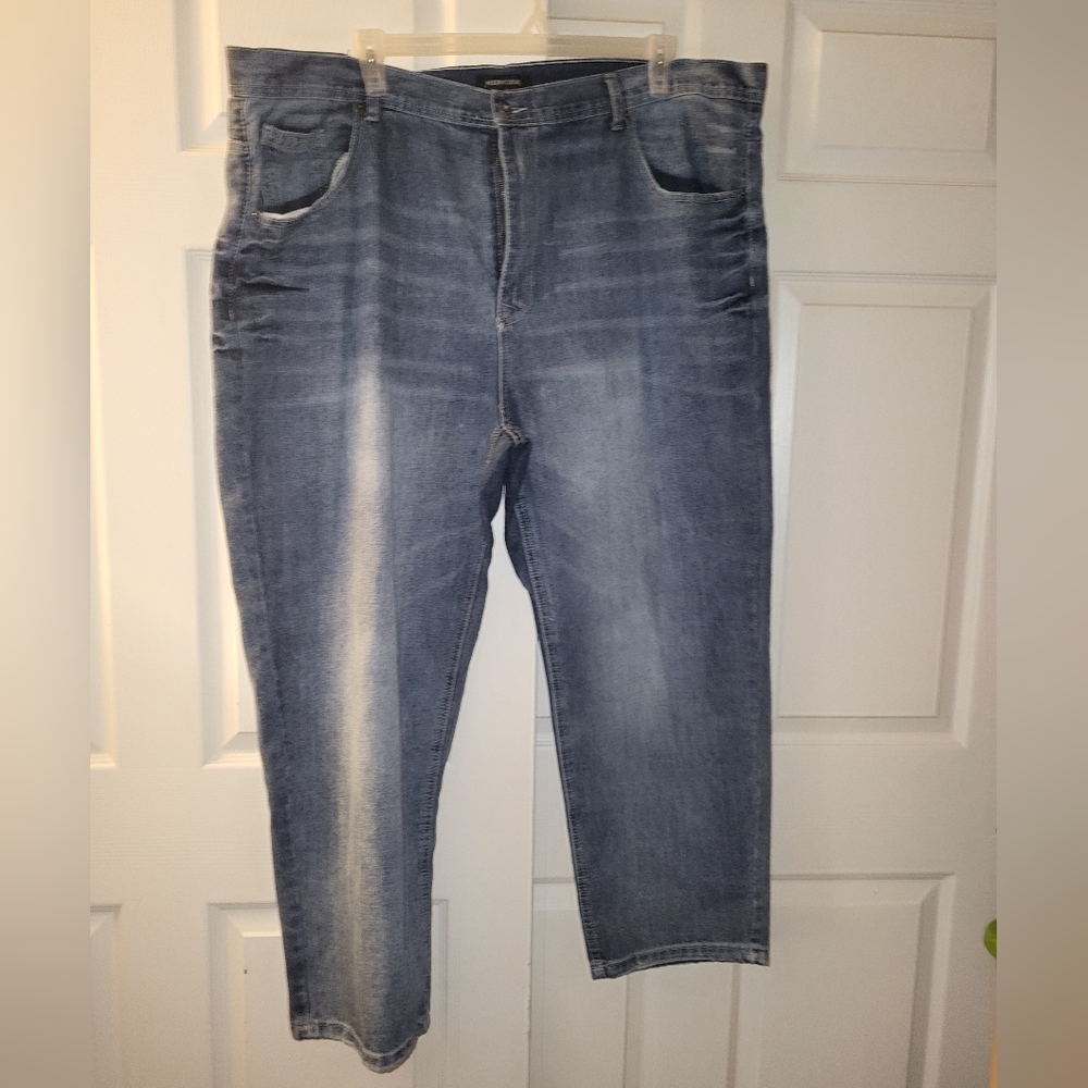 Relaxed Blue Jeans with Whiskering and Distressed Details